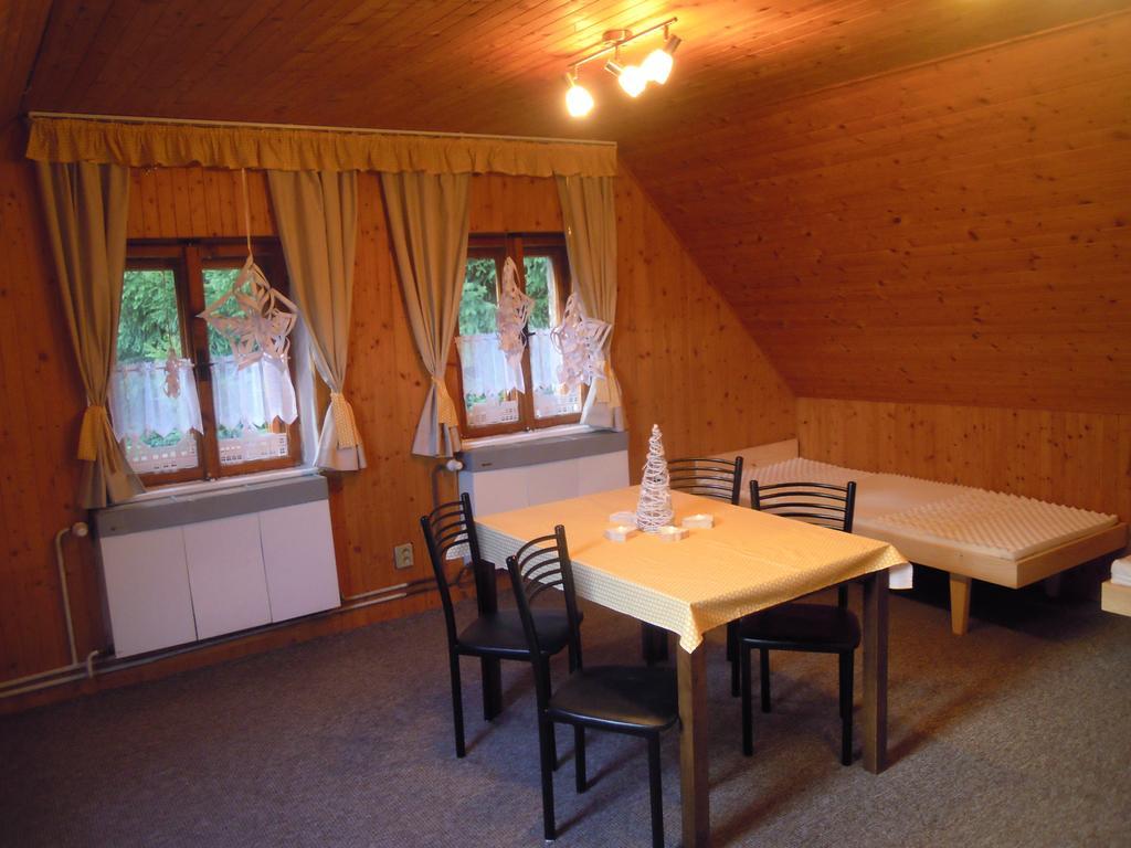 Chata Bucharka Liberec Rum bild